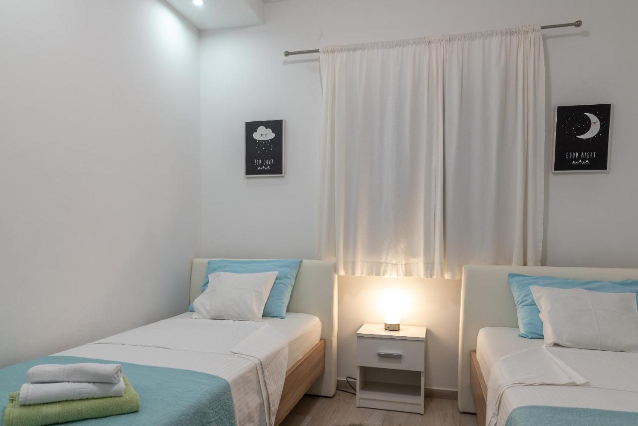 Apartment Ela Trogir Exterior foto